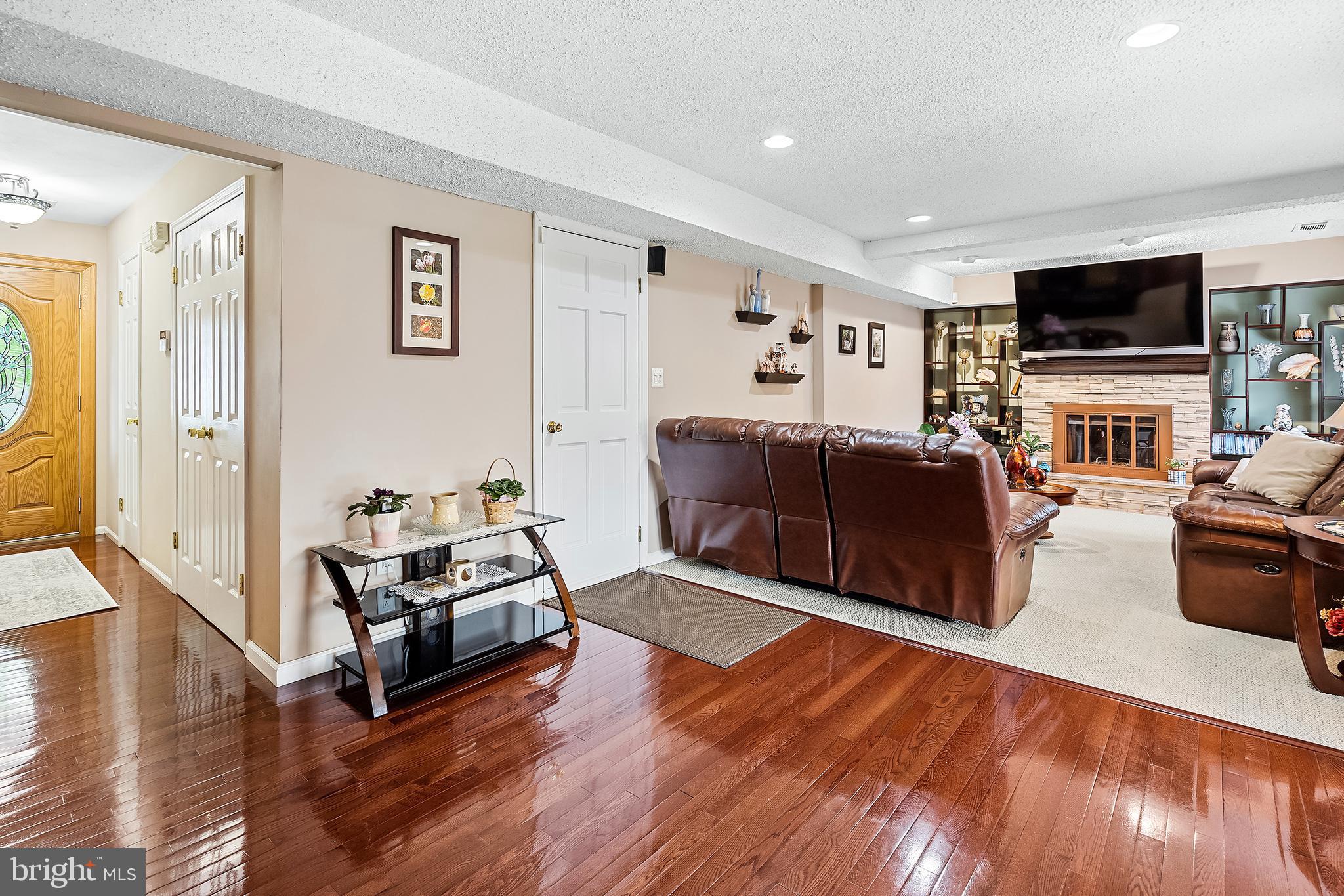 23 Blue Devil Lane Hamilton, NJ 08619 - Photo 10 of 52 Family Room