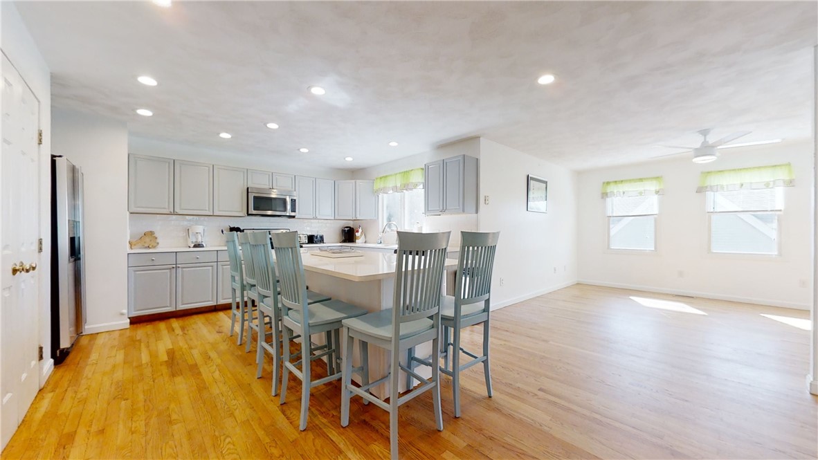 51 Glendale Road Narragansett, RI 02882 - Photo 18 of 50