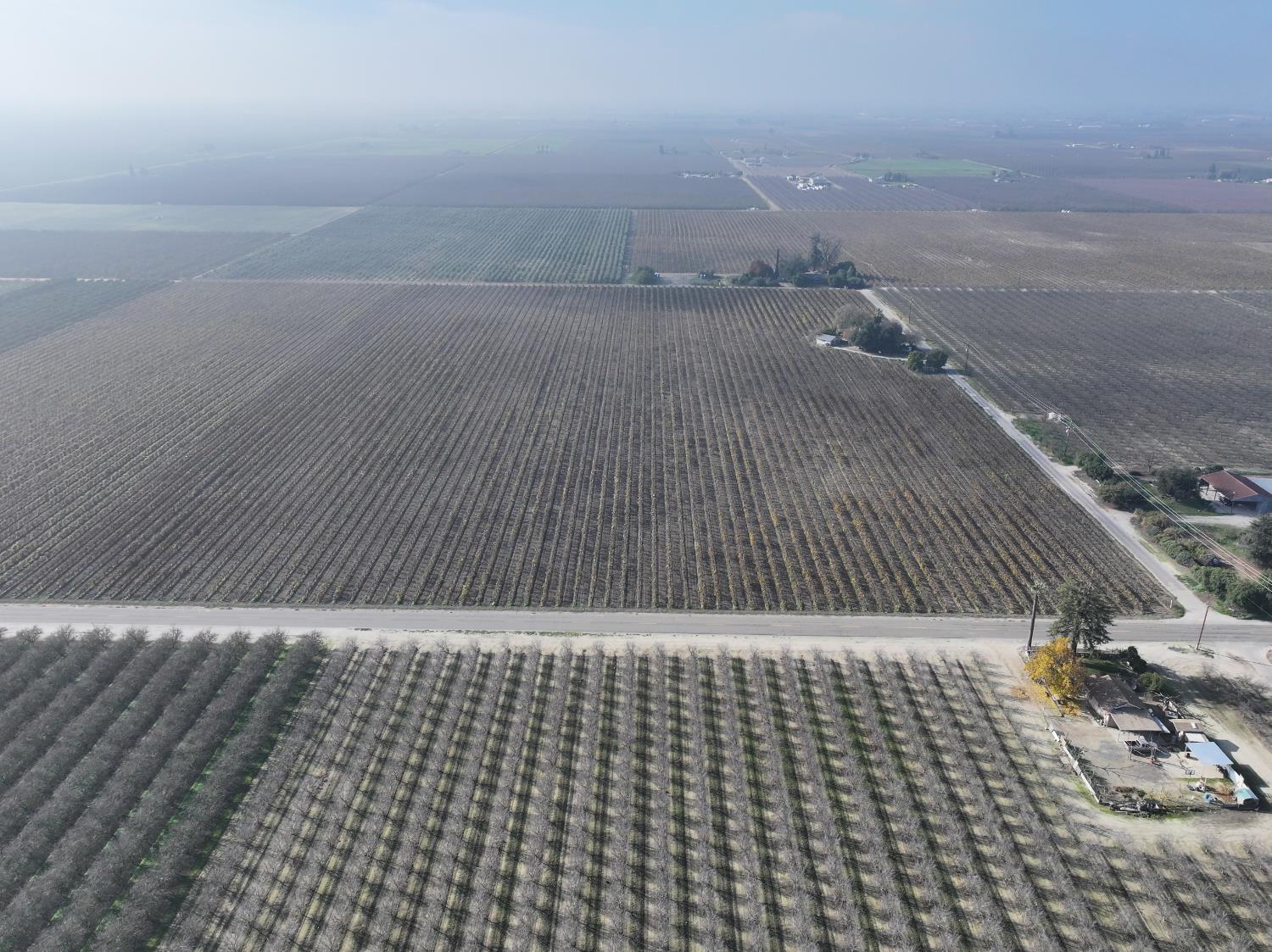 4801 East Parlier Avenue Fowler, CA 93625 - Photo 23 of 52 view of a terrace