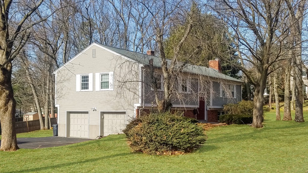 810 Frank Smith Road Longmeadow, MA 01106 - Photo 2 of 30