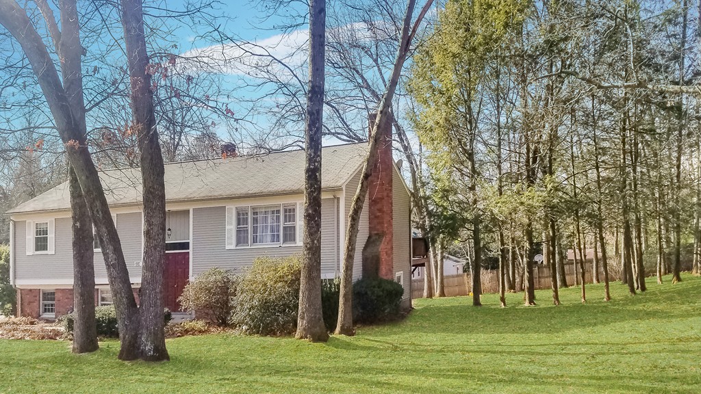 810 Frank Smith Road Longmeadow, MA 01106 - Photo 3 of 30