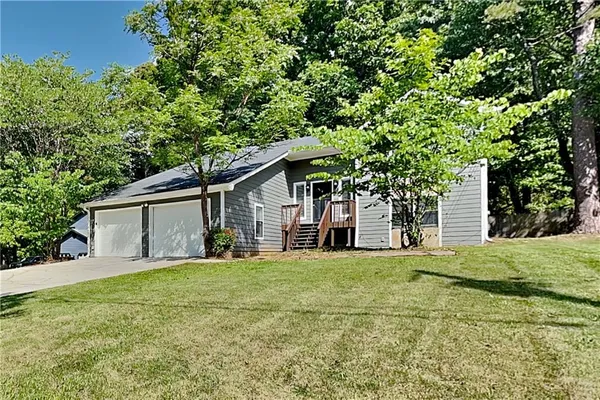 $1,995 | 548 Julius Drive, Stone Mountain, GA 30087