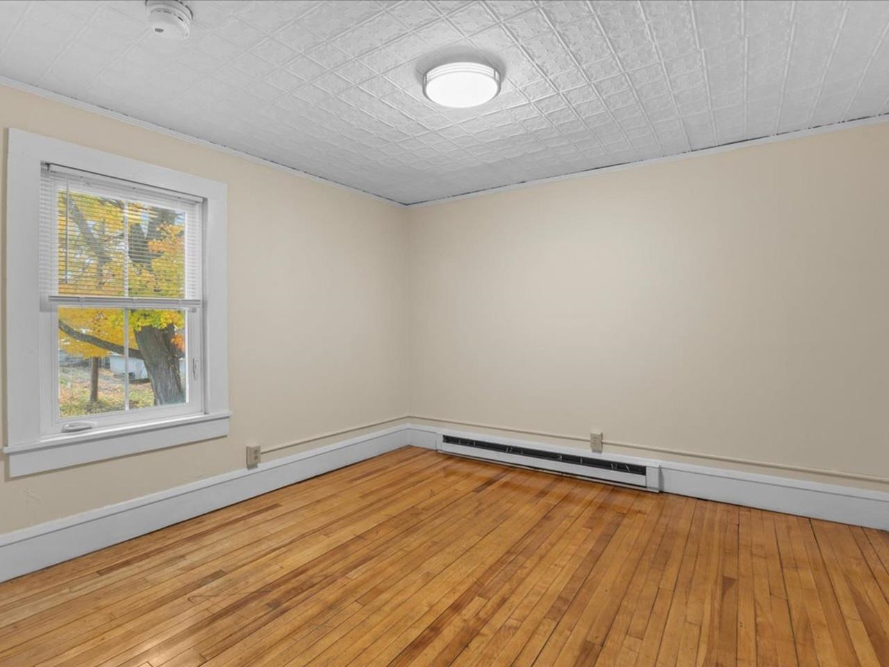 114 South Champlain Street Burlington, VT 05401 - Photo 14 of 44