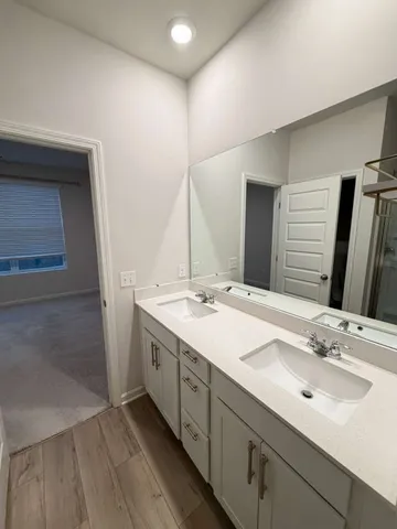 a view of entryway with wooden floor