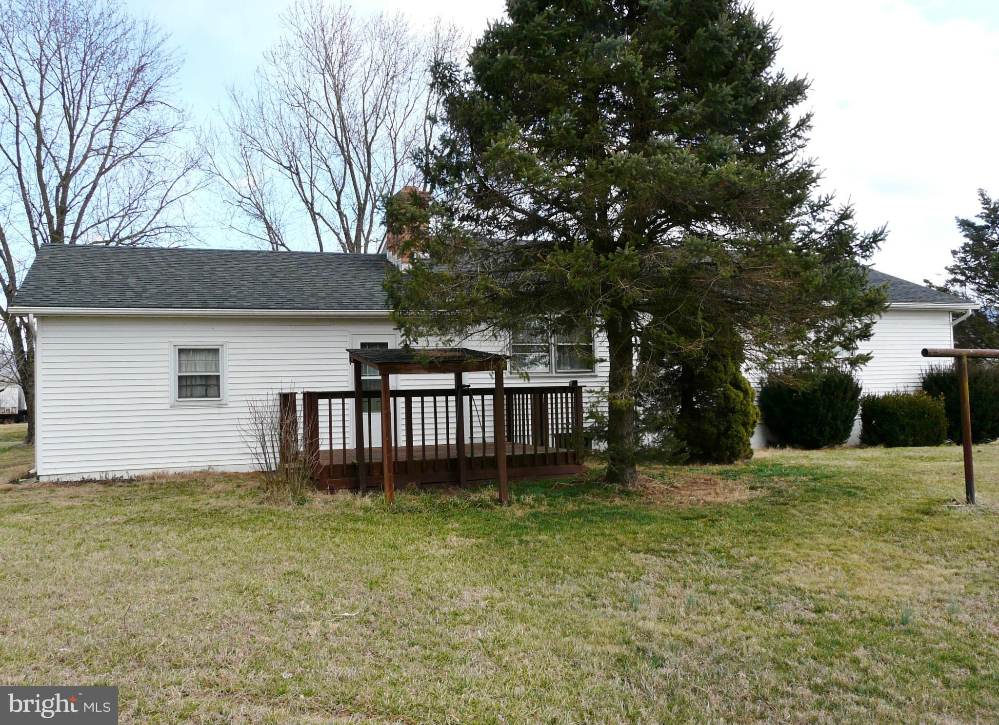 1787 River Road New Market, VA 22844 - Photo 5 of 13 Exterior (Rear)