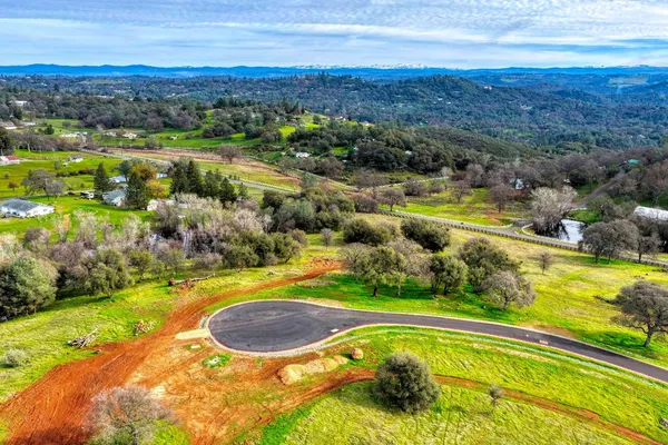 $725,000 | 745 Sierra View Court, Shingle Springs, CA 95682