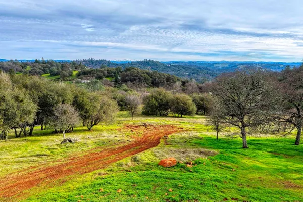 $725,000 | 745 Sierra View Court, Shingle Springs, CA 95682