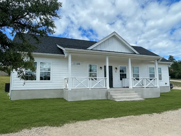 $2,500 | 500 Harmon Hills Cove, Unit E, Dripping Springs, TX 78620
