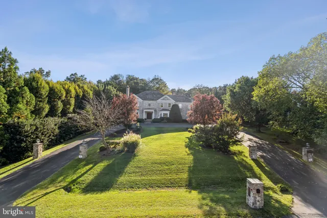 $2,595,000 | 10708 Stapleford Hall Drive, Potomac, MD 20854