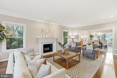 $2,595,000 | 10708 Stapleford Hall Drive, Potomac, MD 20854