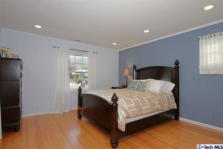 2040 Galbreth Road Pasadena, CA 91104 - Photo 12 of 12 Additional Photo