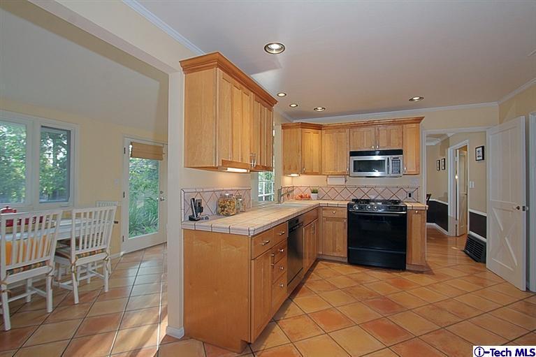 2040 Galbreth Road Pasadena, CA 91104 - Photo 5 of 12 Additional Photo