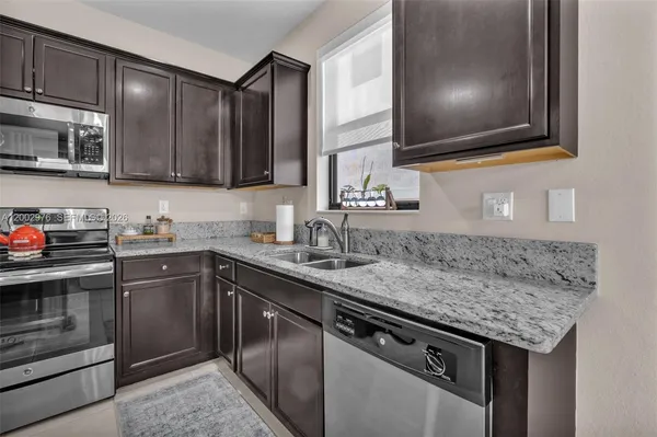 $780,000 | 3525 West 94th Street, Hialeah, FL 33018