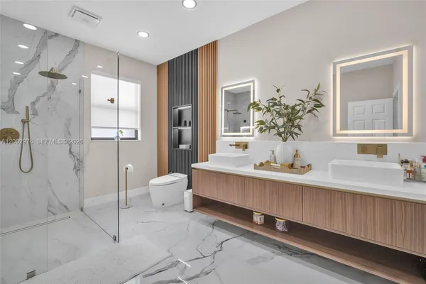 $780,000 | 3525 West 94th Street, Hialeah, FL 33018