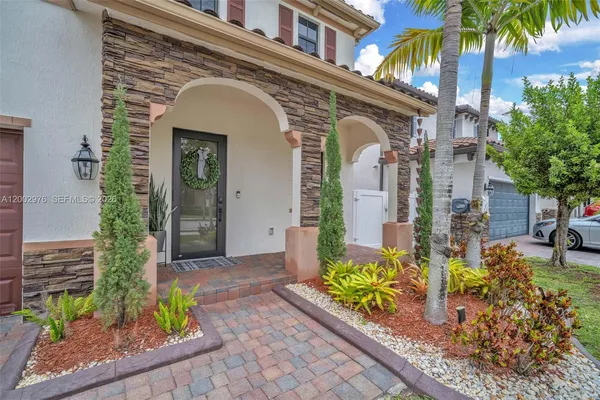 $780,000 | 3525 West 94th Street, Hialeah, FL 33018