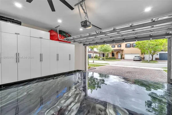 $780,000 | 3525 West 94th Street, Hialeah, FL 33018