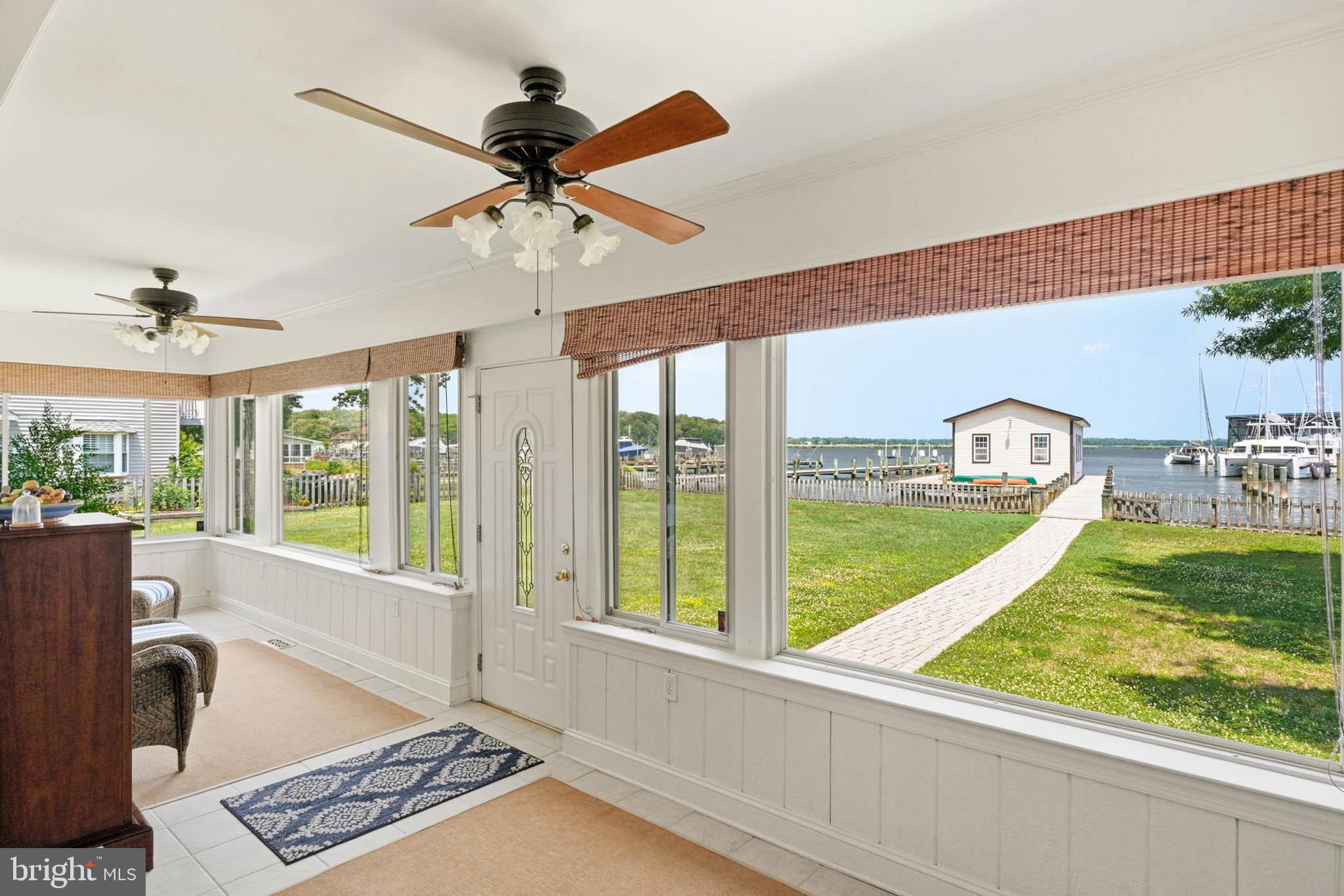 3689 1st Avenue Edgewater, MD 21037 - Photo 31 of 55 Sun room views