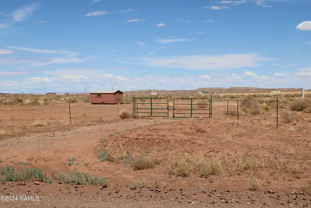 $99,000 | 25 Hunt Road, Unit 25, Winslow, AZ 86047