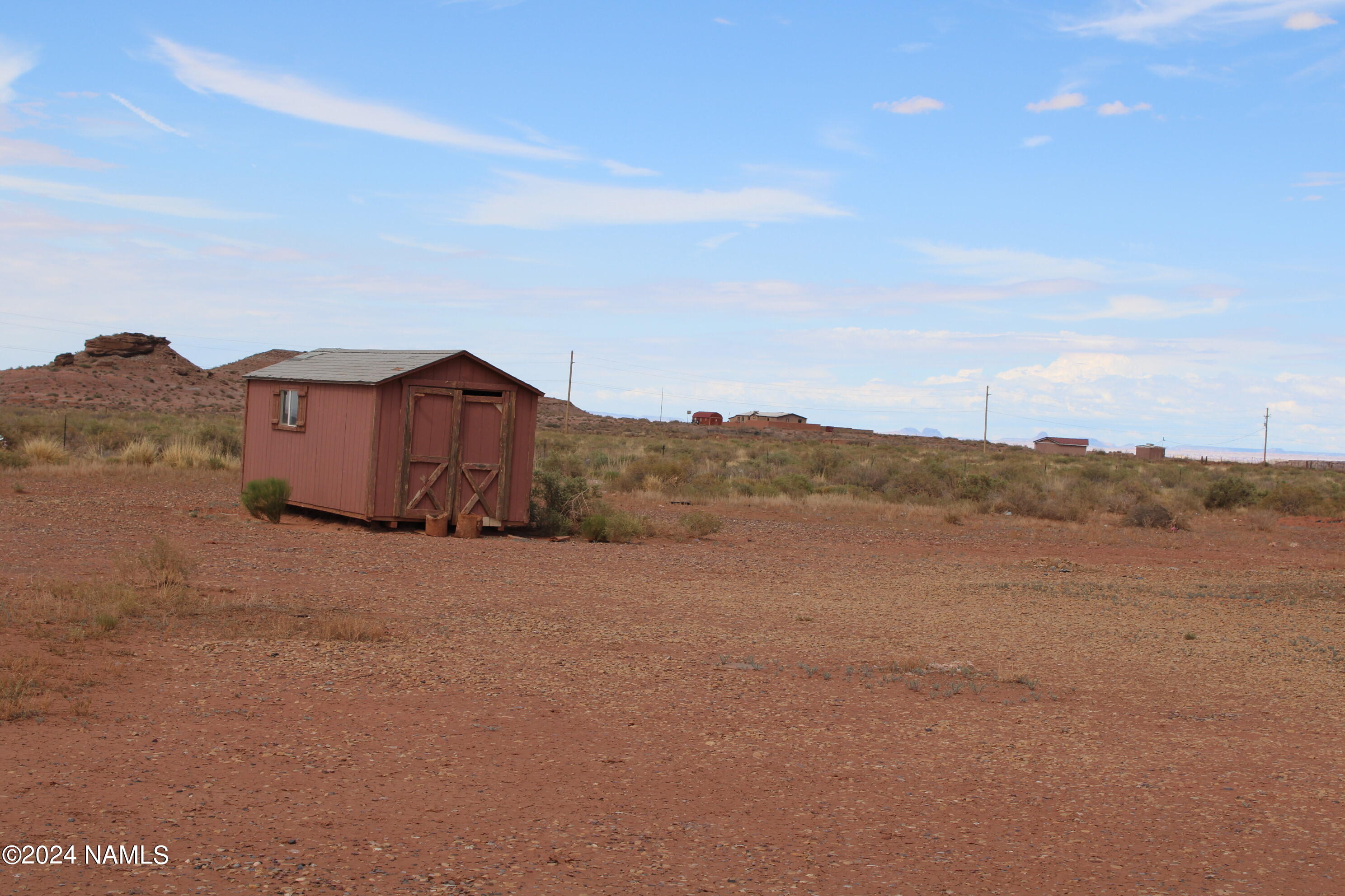 25 Hunt Road, Unit 25 Winslow, AZ 86047 - Photo 3 of 34 IMG_1707