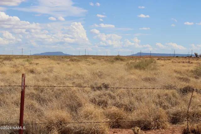 $99,000 | 25 Hunt Road, Unit 25, Winslow, AZ 86047