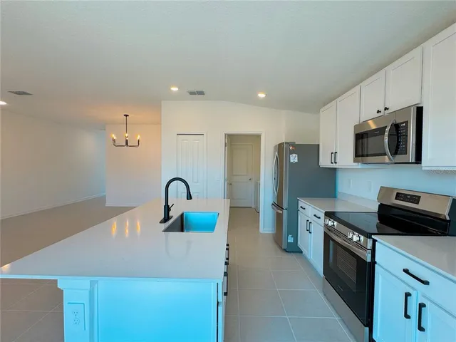 $1,925 | 1922 Sarah Street, Lake Wales, FL 33859