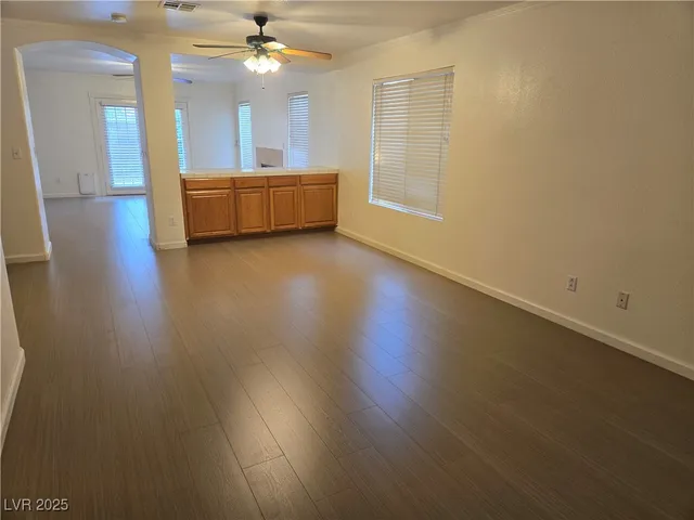 $2,045 | 326 Laguna Glen Drive, Henderson, NV 89014