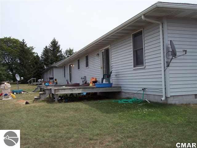 2015 East River Road Mount Pleasant, MI 48858 - Photo 6 of 6 1766453-5.JPG