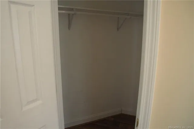 $1,900 | 44 Oak Avenue, Unit 1, Shelton, CT 06484