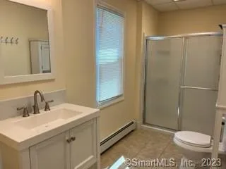 $1,900 | 44 Oak Avenue, Unit 1, Shelton, CT 06484