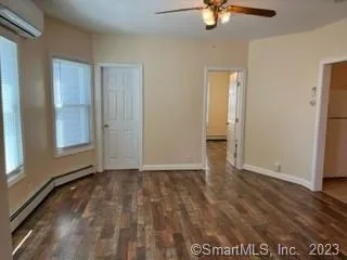 $1,900 | 44 Oak Avenue, Unit 1, Shelton, CT 06484