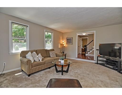 46 Pilgrim Road Holliston, MA 01746 - Photo 4 of 30 Gallery Image 4