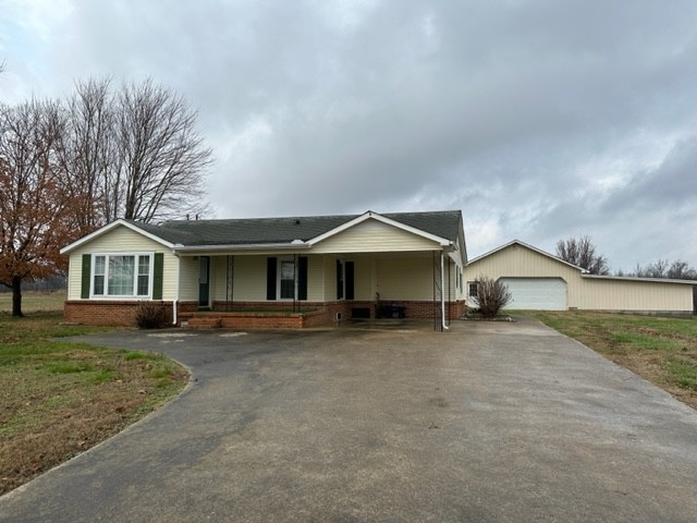 52 Howell Hill Road Fayetteville, TN 37334 - Photo 2 of 20 Gallery Image 2
