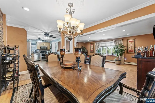 $1,299,999 | 17 Acorn Road, Secaucus, NJ 07094