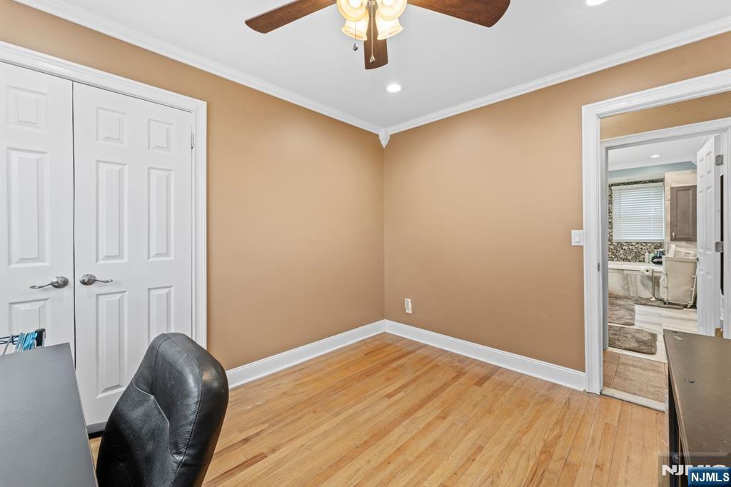 17 Acorn Road Secaucus, NJ 07094 - Photo 14 of 44