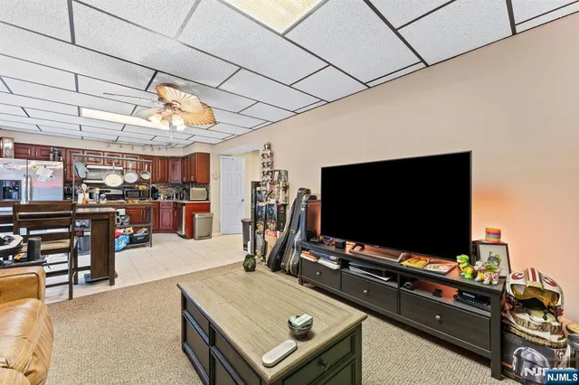 $1,299,999 | 17 Acorn Road, Secaucus, NJ 07094