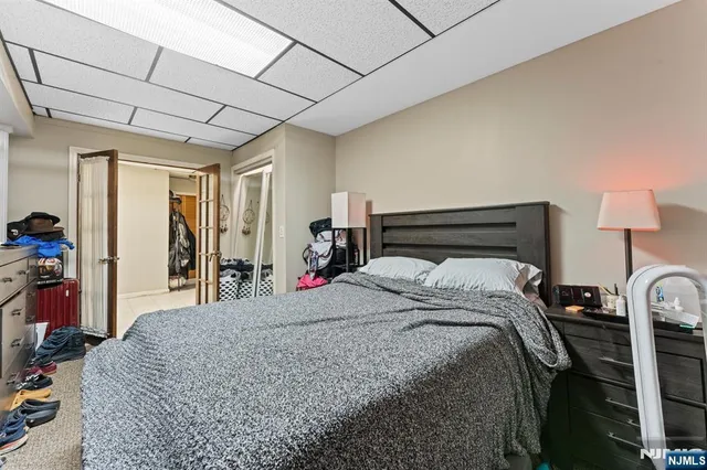 $1,299,999 | 17 Acorn Road, Secaucus, NJ 07094