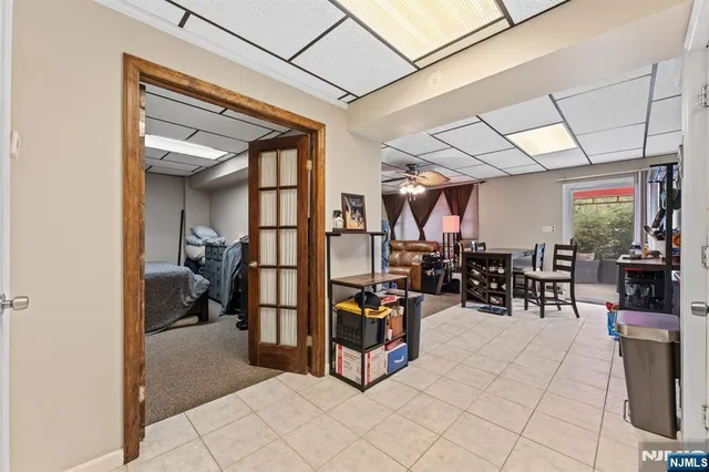 $1,299,999 | 17 Acorn Road, Secaucus, NJ 07094