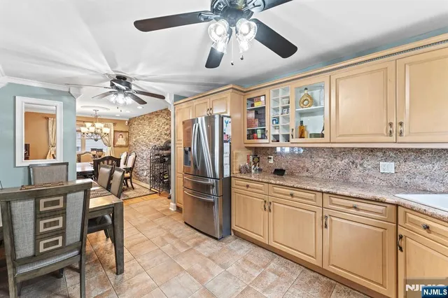 $1,299,999 | 17 Acorn Road, Secaucus, NJ 07094