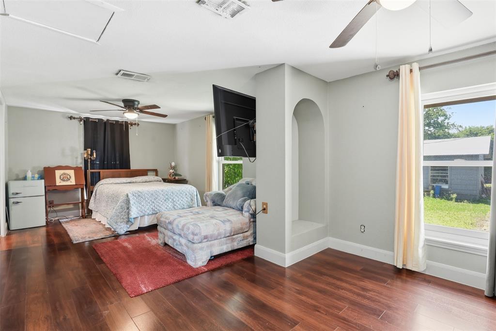 1517 Wiggins Road Maypearl, TX 76064 - Photo 10 of 22
