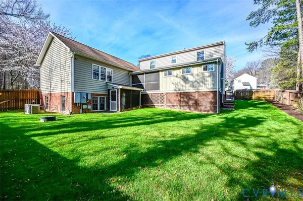 $525,000 | 9604 Tracy Court, Henrico, VA 23238