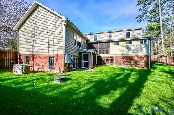 $525,000 | 9604 Tracy Court, Henrico, VA 23238