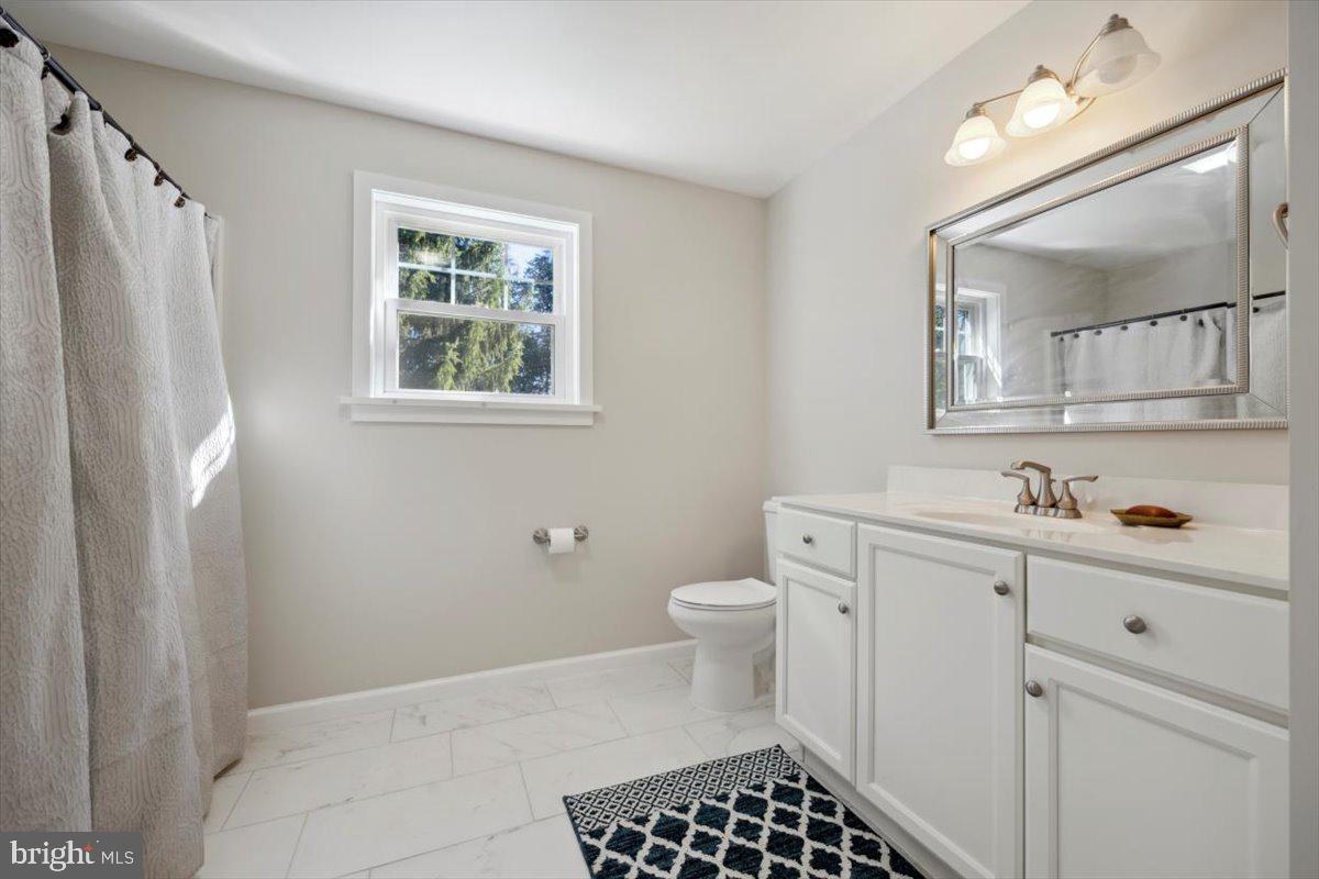 365 Misty Patch Road Coatesville, PA 19320 - Photo 16 of 35 Master Bath