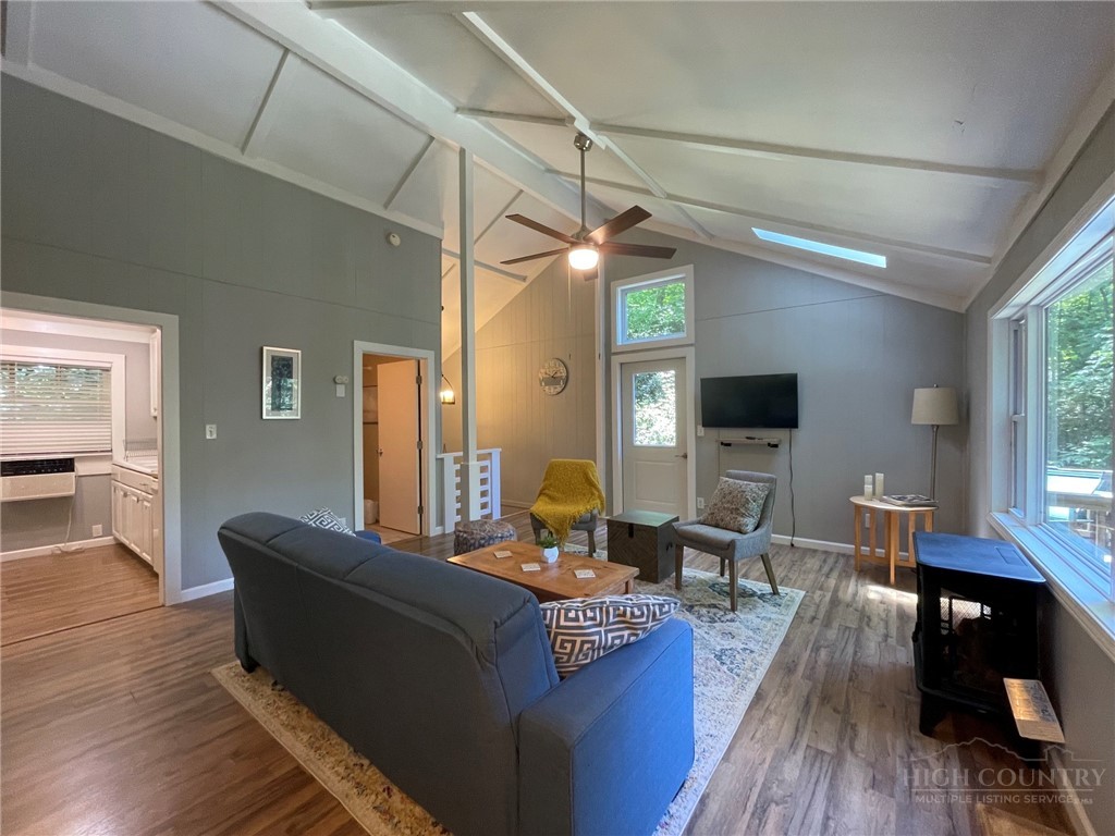 430 Laurel Ridge Banner Elk, NC 28604 - Photo 12 of 39