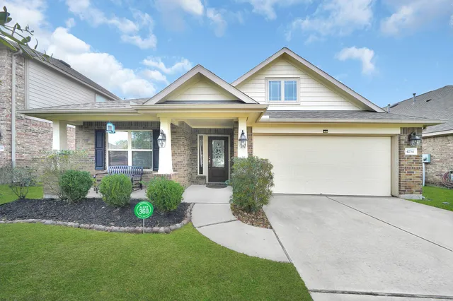 $2,150 | 4234 Bearberry Avenue, Baytown, TX 77521