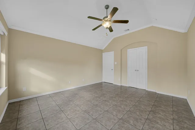 $2,150 | 4234 Bearberry Avenue, Baytown, TX 77521