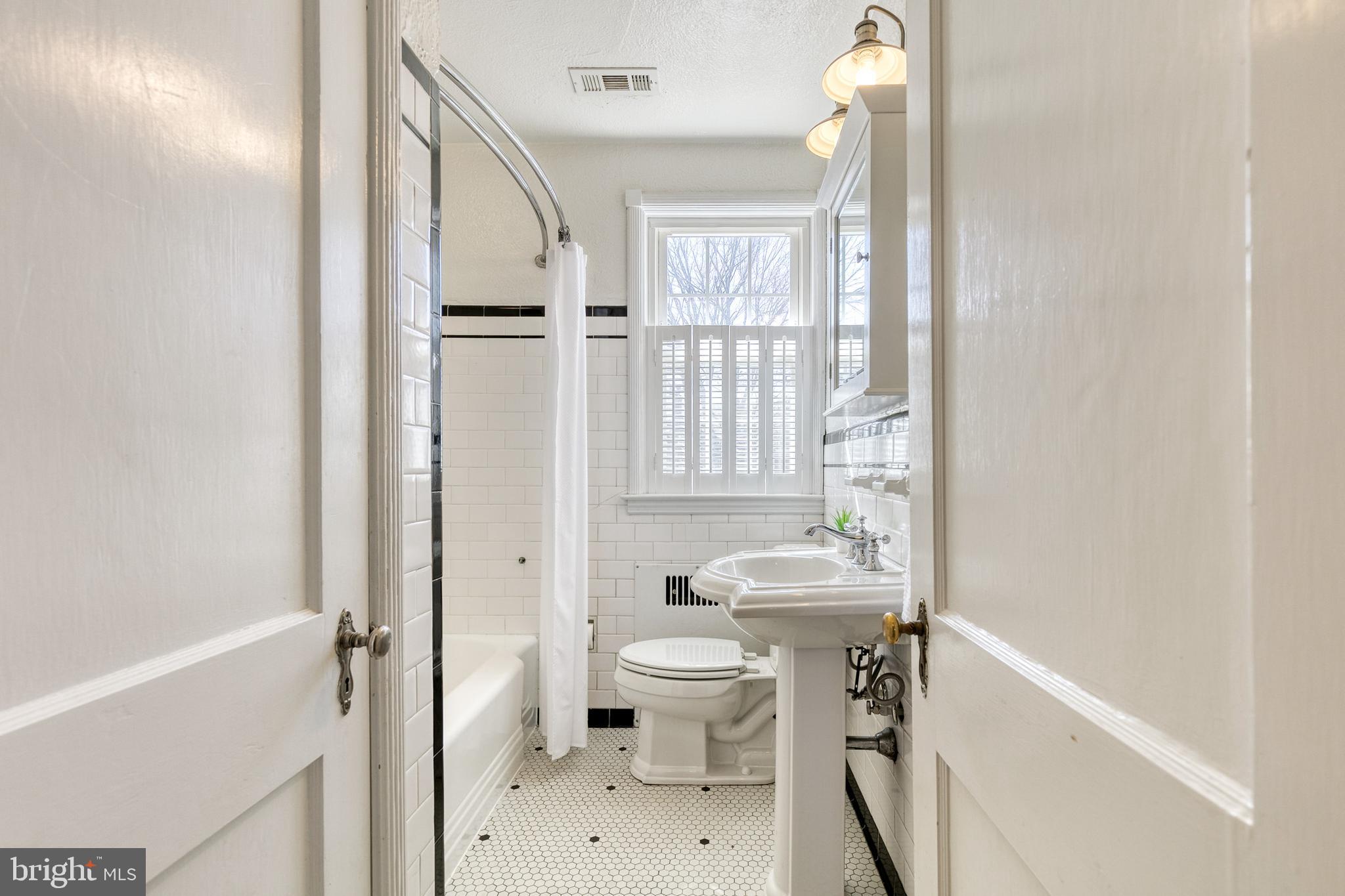 80 Dunkirk Road Baltimore, MD 21212 - Photo 28 of 40