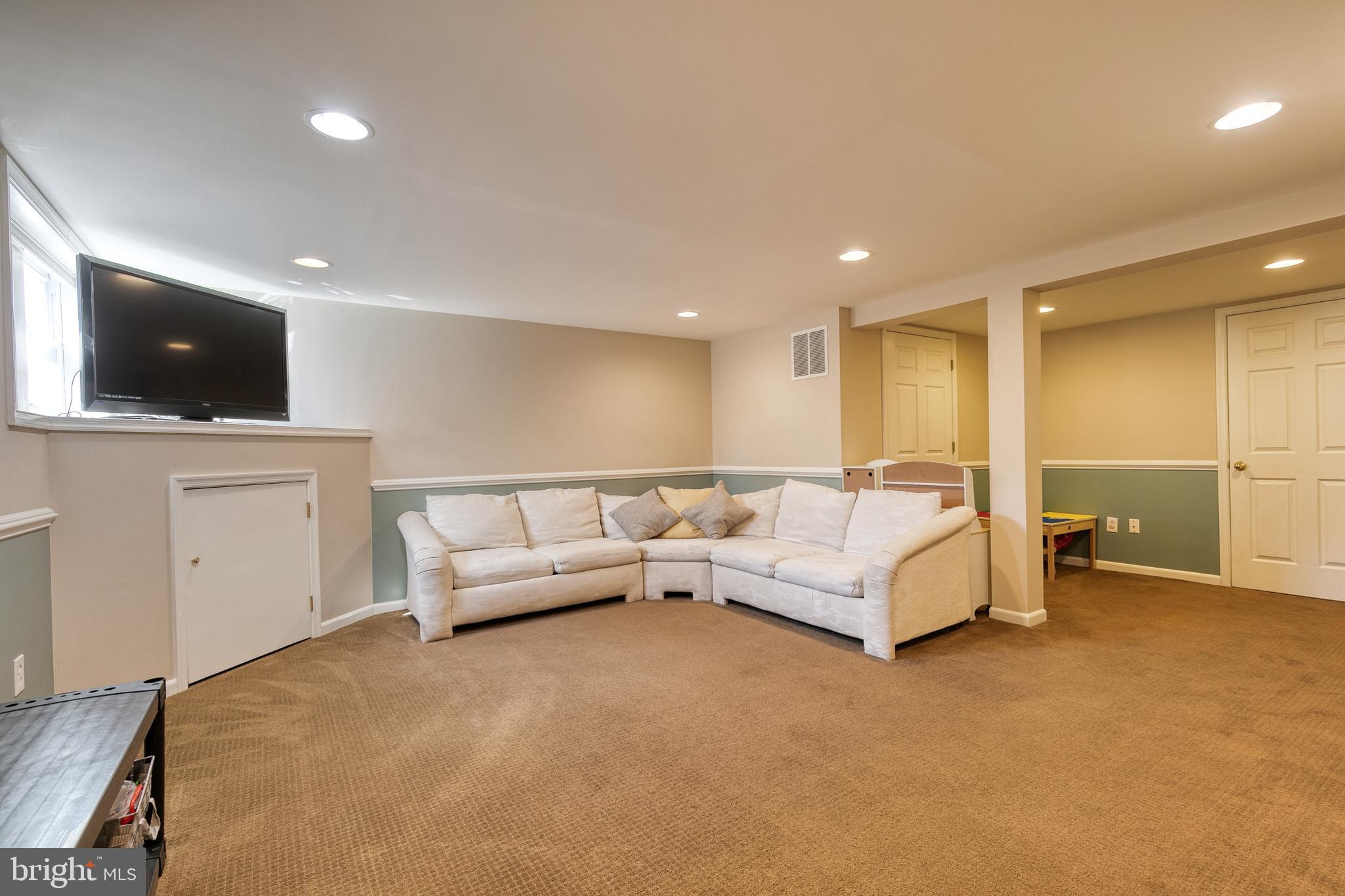80 Dunkirk Road Baltimore, MD 21212 - Photo 30 of 40