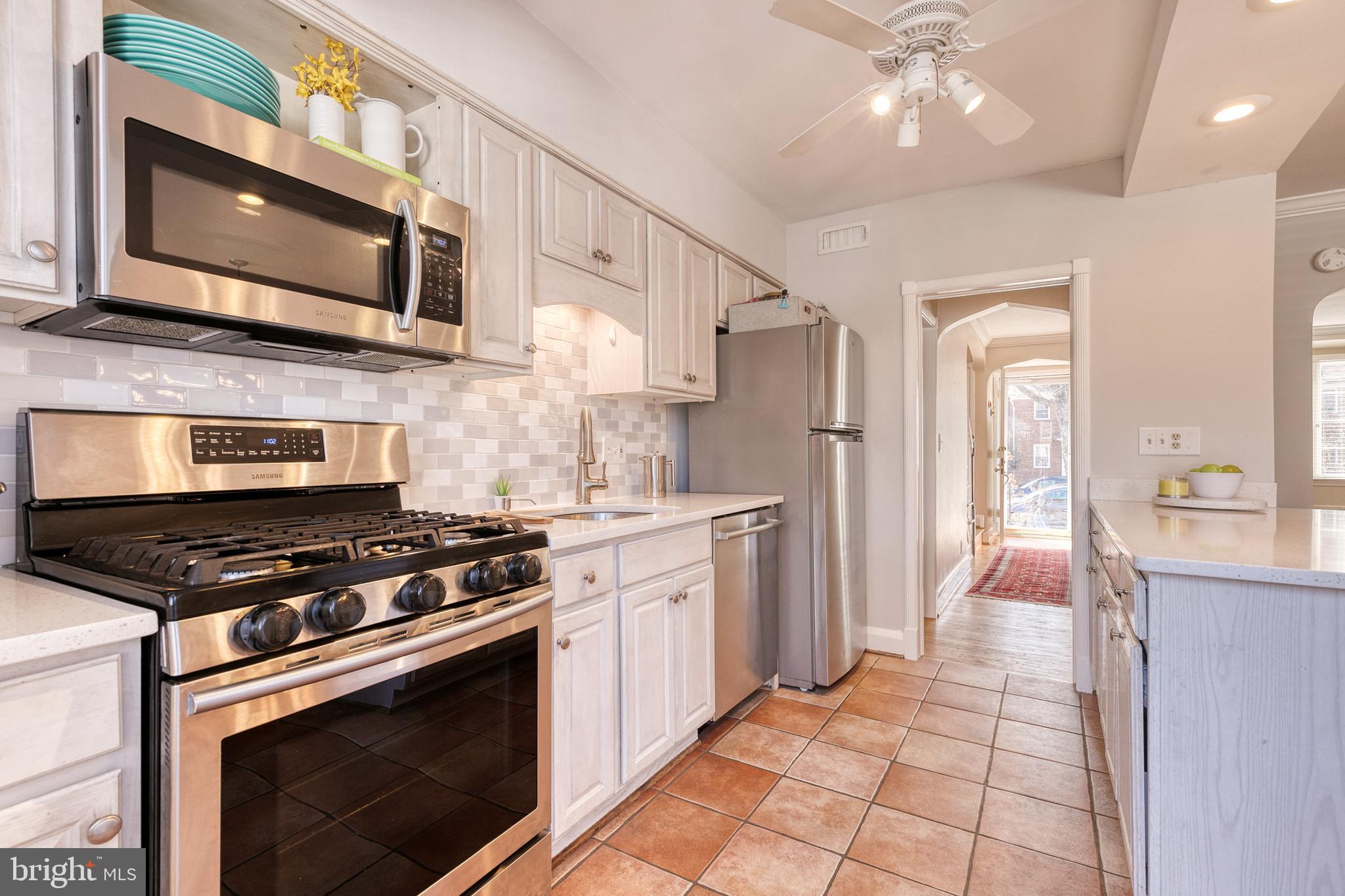 80 Dunkirk Road Baltimore, MD 21212 - Photo 4 of 40