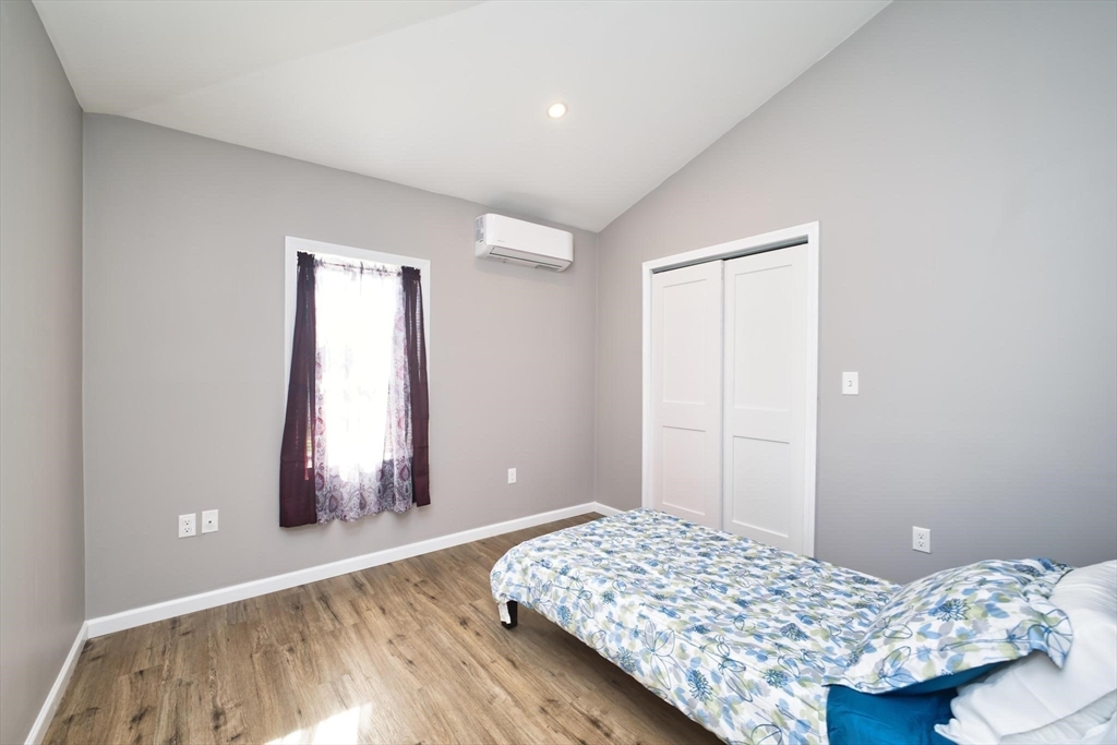 340 Vale Street Fall River, MA 02724 - Photo 21 of 26