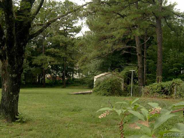 8500 Lockhart Road Richmond, VA 23236 - Photo 5 of 6 Other - 8500 LOCKHART RD SHED